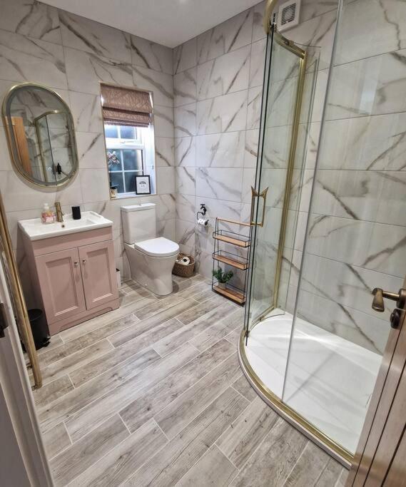 Gleann Ciuin Apartment Ballymartin Екстериор снимка